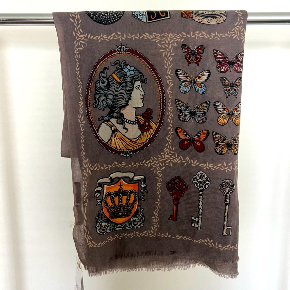 Fragonard scarf 100%wool purple